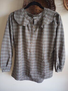 Neuflora blouse small button down collar